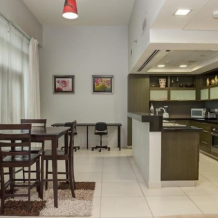 The Lofts By Deluxe Holiday Homes Dubai Luaran gambar