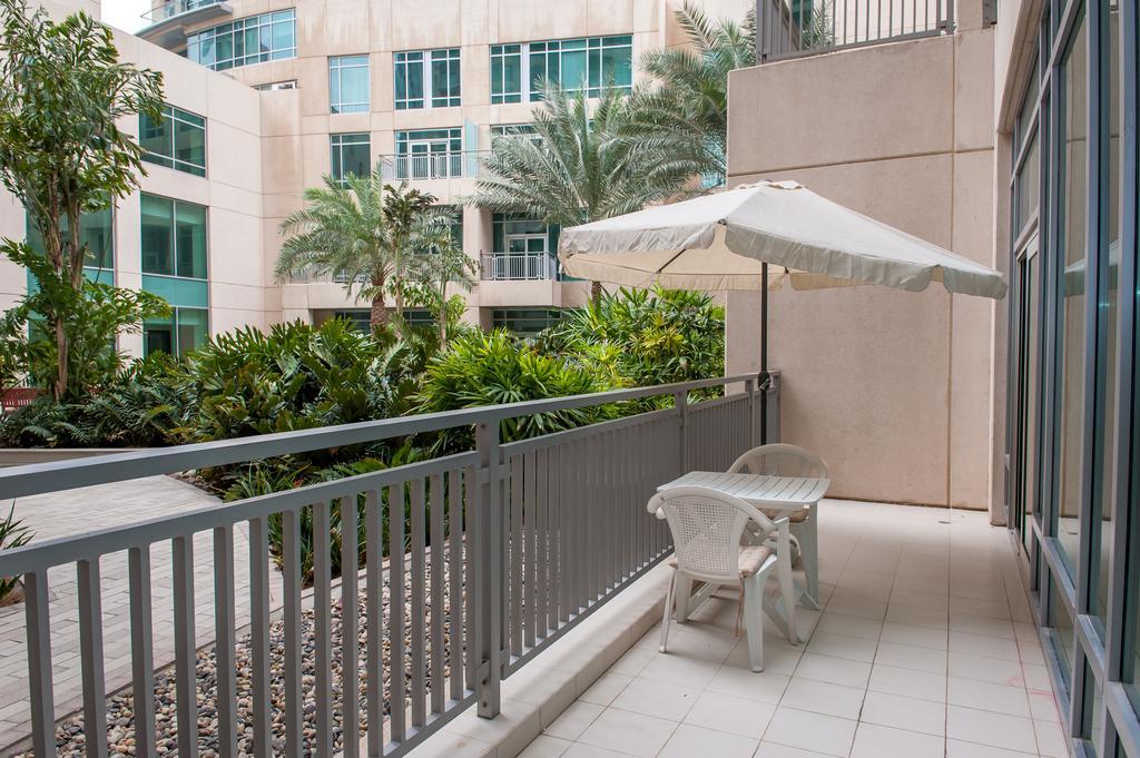The Lofts By Deluxe Holiday Homes Dubai Luaran gambar