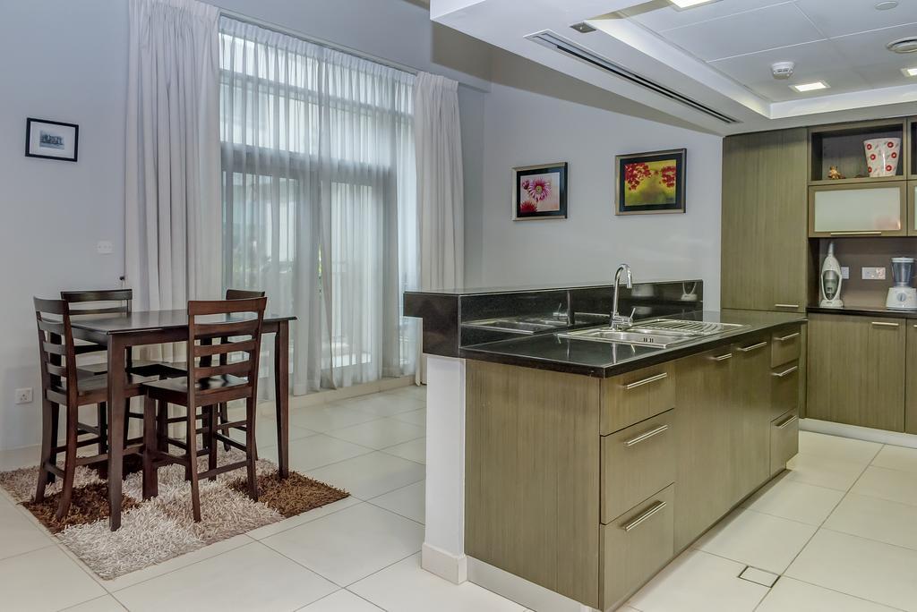 The Lofts By Deluxe Holiday Homes Dubai Luaran gambar